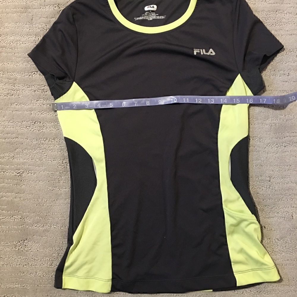 FILA TOP   - Picture 5 of 7